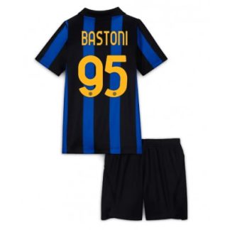 Køb  Inter Milan Alessandro Bastoni #95 hjemmebanetrøje sæt til børn 2026-27 3
