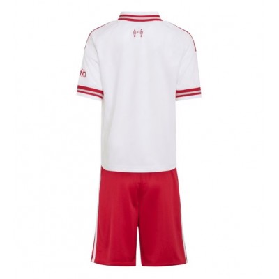 Køb Liverpool Udebanetrøje sæt til børn 2026-27 Hvid rød trøje og shorts på nettet 2 Køb Liverpool Udebanetrøje sæt til børn 2026-27 Hvid rød trøje og shorts 2