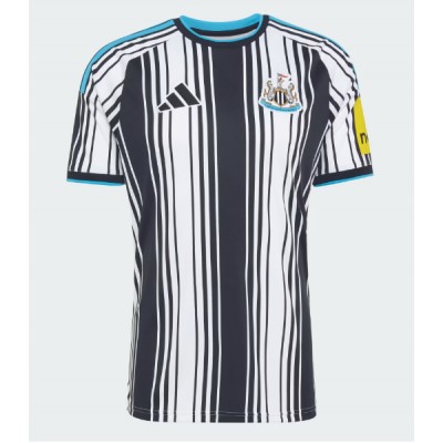 Køb Newcastle United Hjemmebanetrøje herre 2026-27 hvid sort på nettet Køb Newcastle United Hjemmebanetrøje herre 2026-27 hvid sort